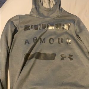 Under armour sweatshirt